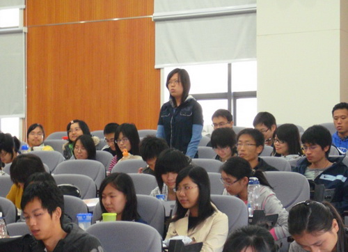 团员代表谈重温团誓的感想