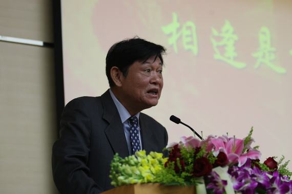 校友总会会长王柯敬致辞